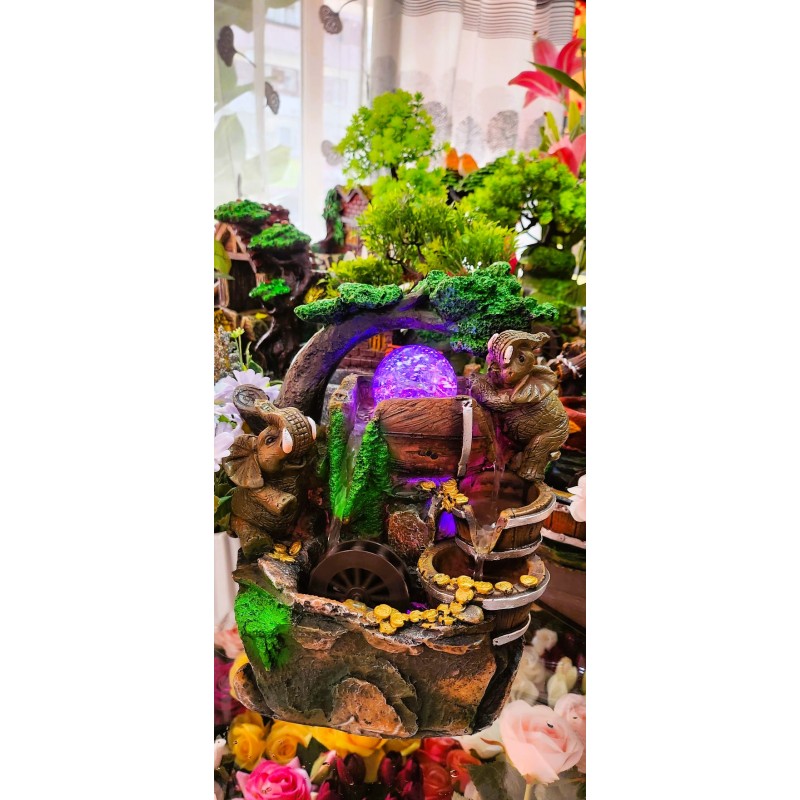 Fântână decorativă de interior cu elefanți și glob de cristal